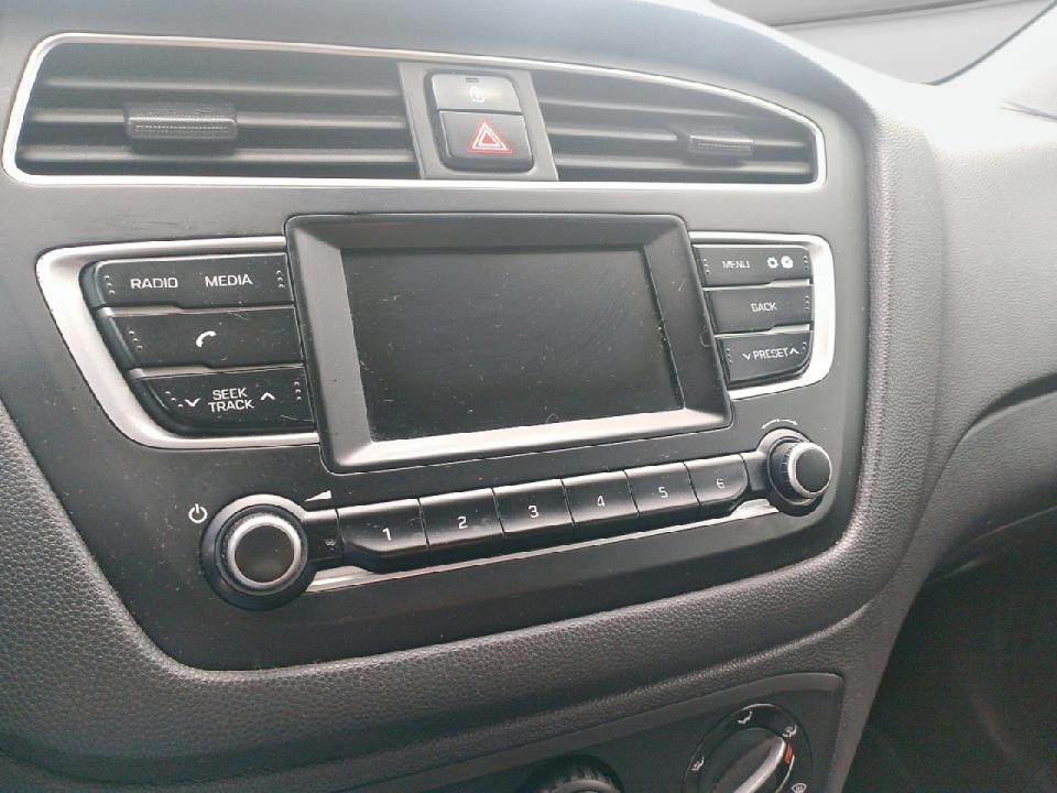 Hyundai i20 1.2 MPI 55kW (75CV) Essence