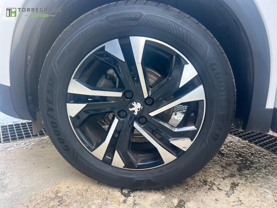 Peugeot 2008 Allure Pack BlueHDI 81kW (110CV)