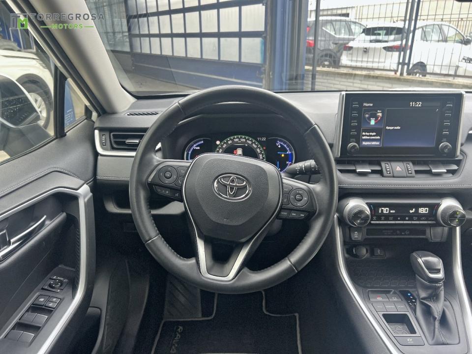 Toyota Rav4 2.5l 220H Advance