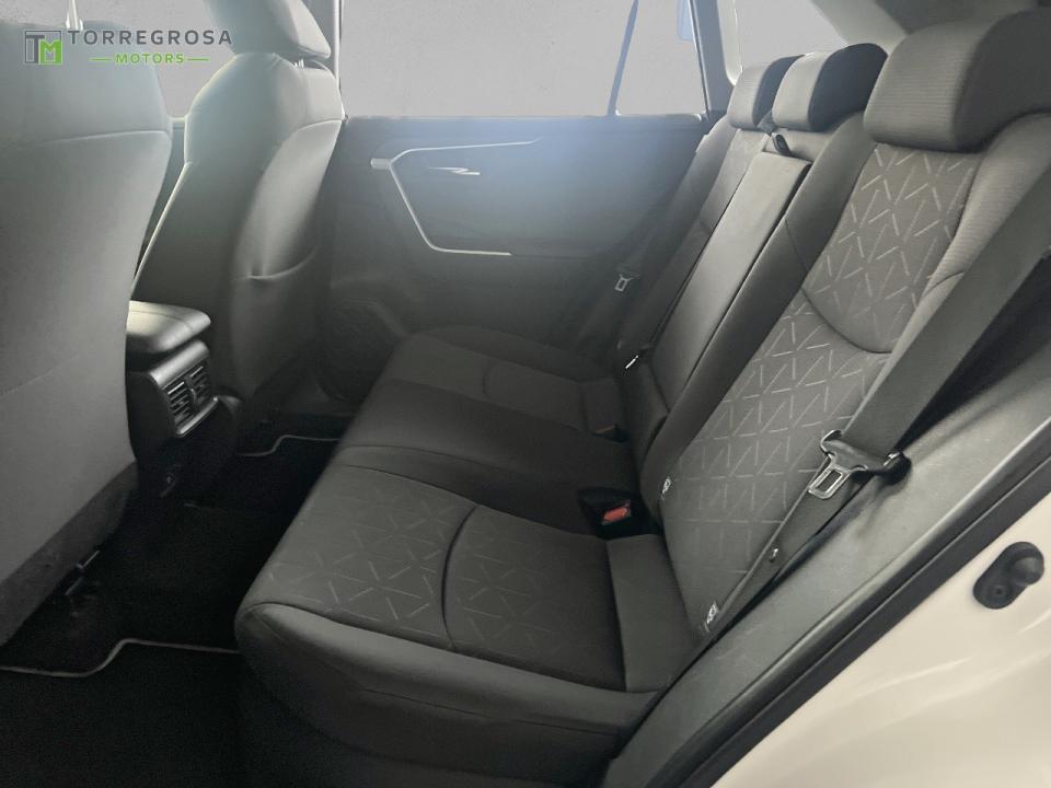 Toyota Rav4 2.5l 220H Advance