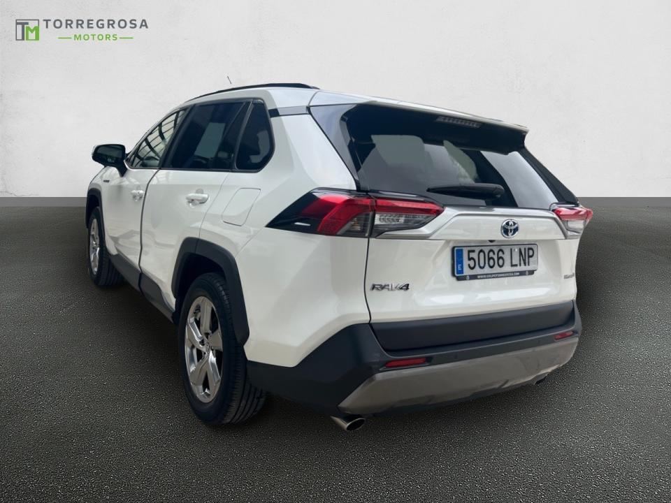 Toyota Rav4 2.5l 220H Advance