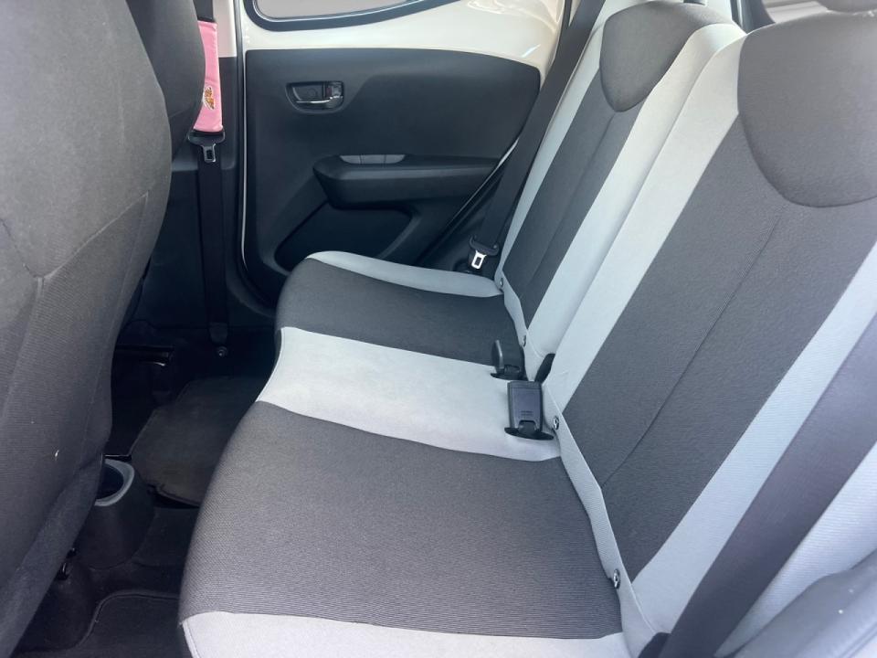 Toyota Aygo 1.0 70 x-wave