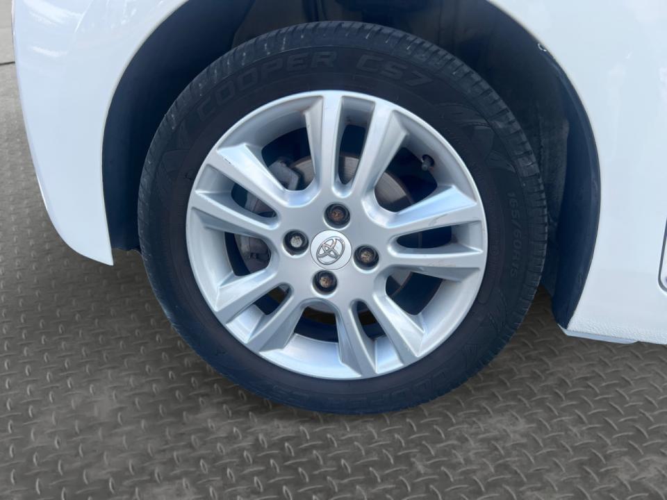 Toyota Aygo 1.0 70 x-wave