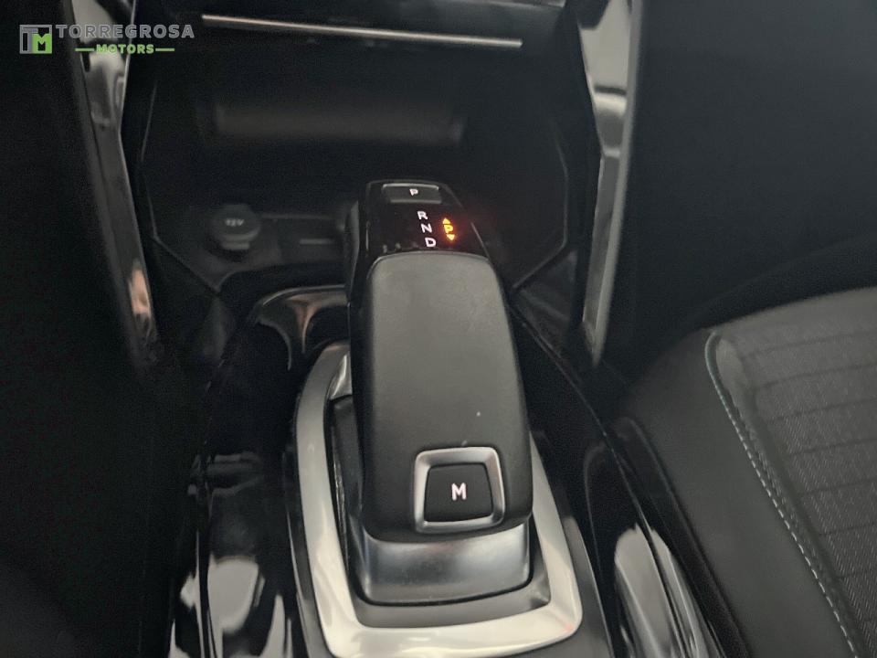 Peugeot 2008 Allure BlueHDI 130 S&S EAT8