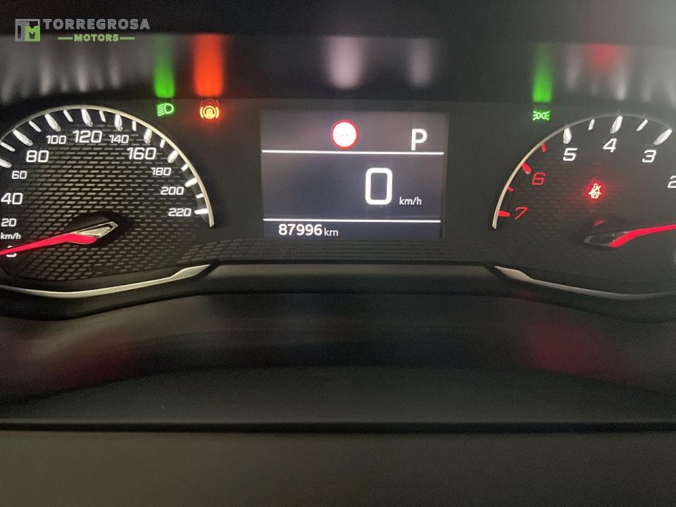 Peugeot 2008 Allure BlueHDI 130 S&S EAT8