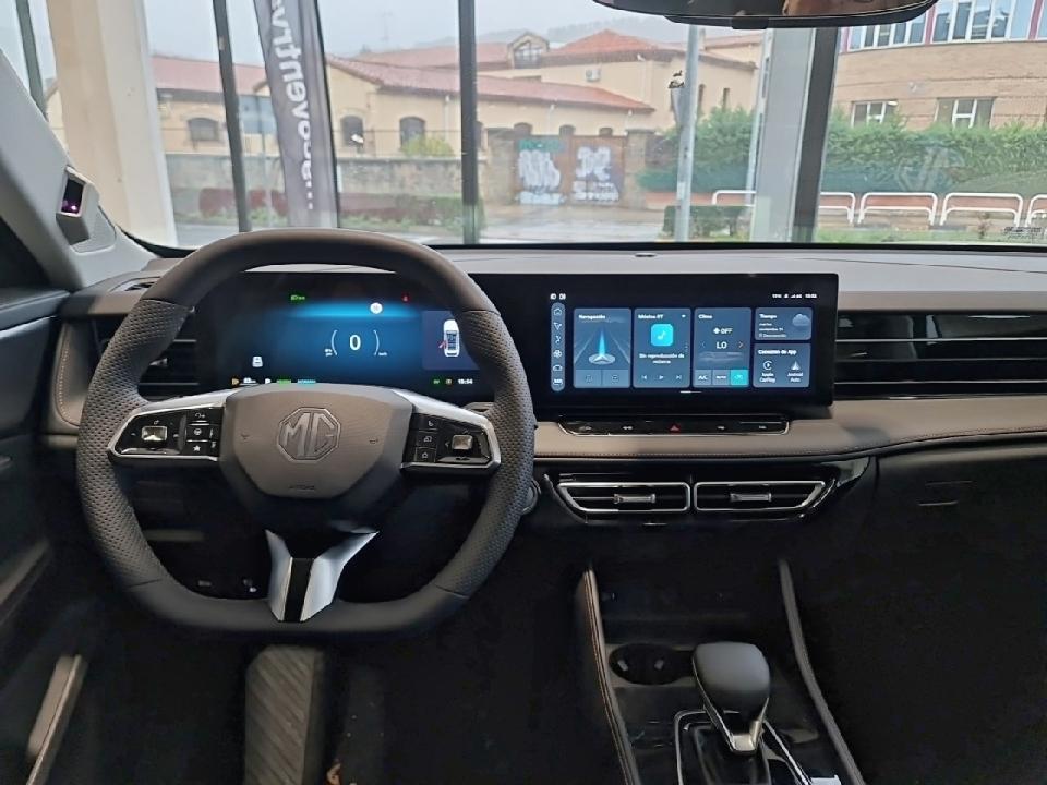 MG HS 1.5 Hybrid+Luxury