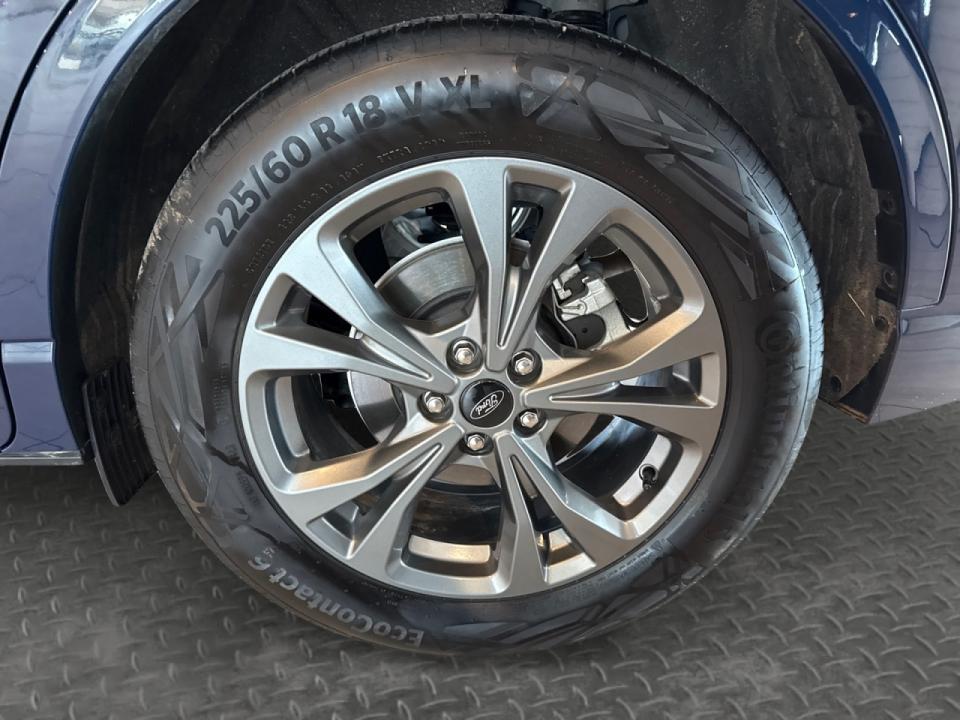 Ford Kuga ST-Line 2.5 Duratec FHEV 140kW Auto