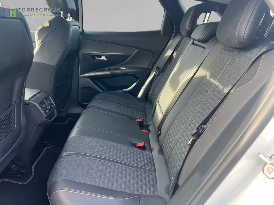 Peugeot 3008 1.2 PureTech 96KW S&S Roadtrip EAT8