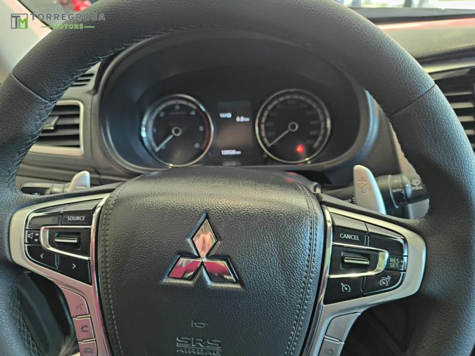 Mitsubishi L200 D/C 220 DI-D Kaiteki Auto