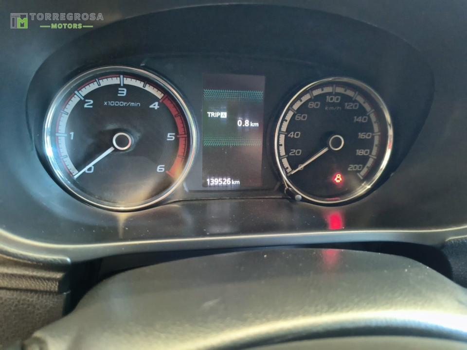 Mitsubishi L200 D/C 220 DI-D Kaiteki Auto