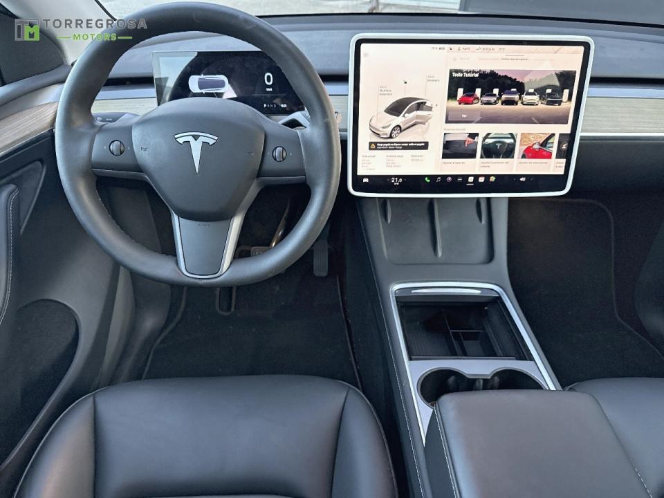 Tesla Model Y Tracción trasera RWD
