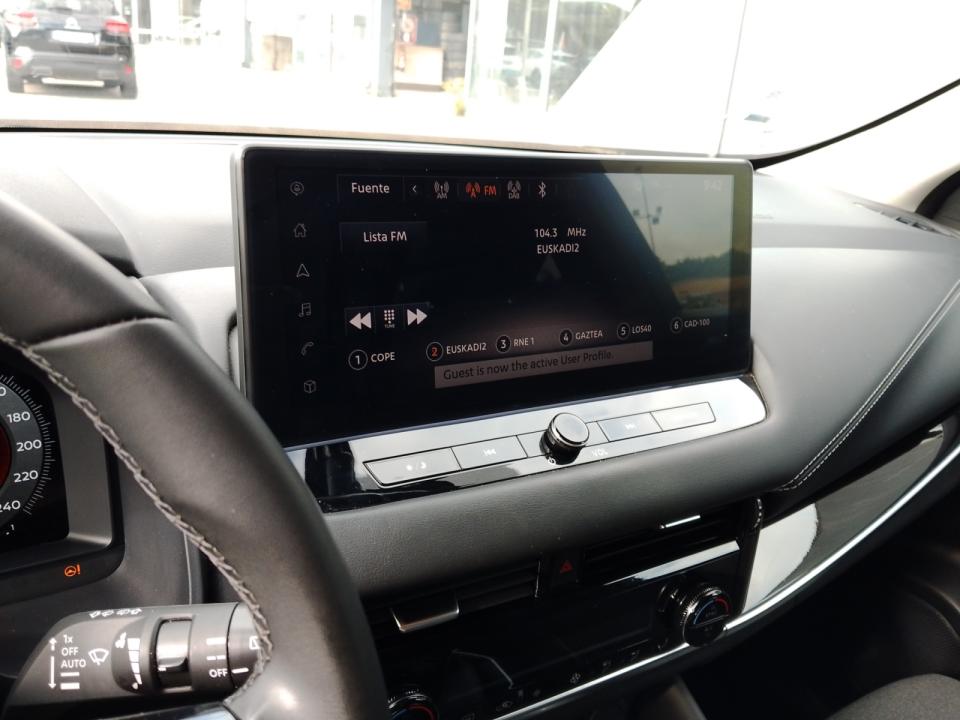 Nissan Qashqai DIG-T 103kW N-Connecta
