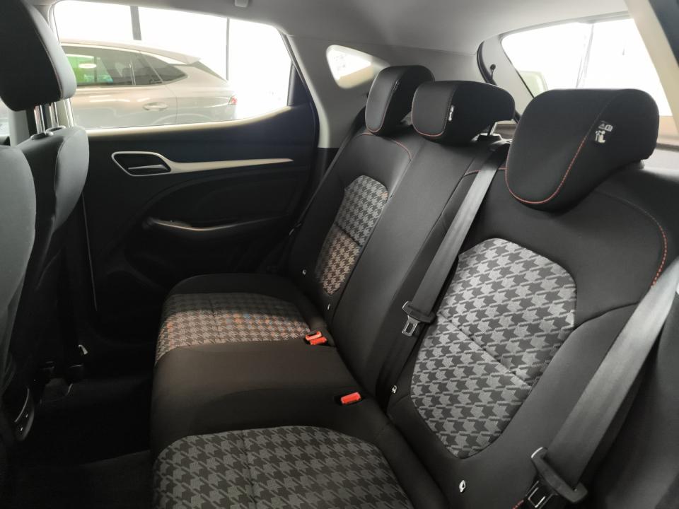 MG ZS 1.5 Standard