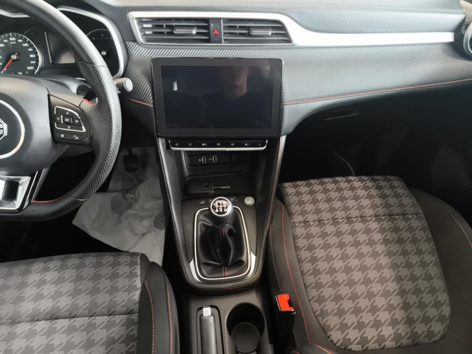 MG ZS 1.5 Standard