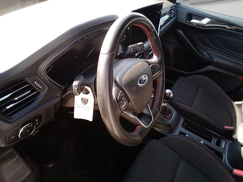Ford Focus 1.0 Ecoboost MHEV 114kW ST-Line SB