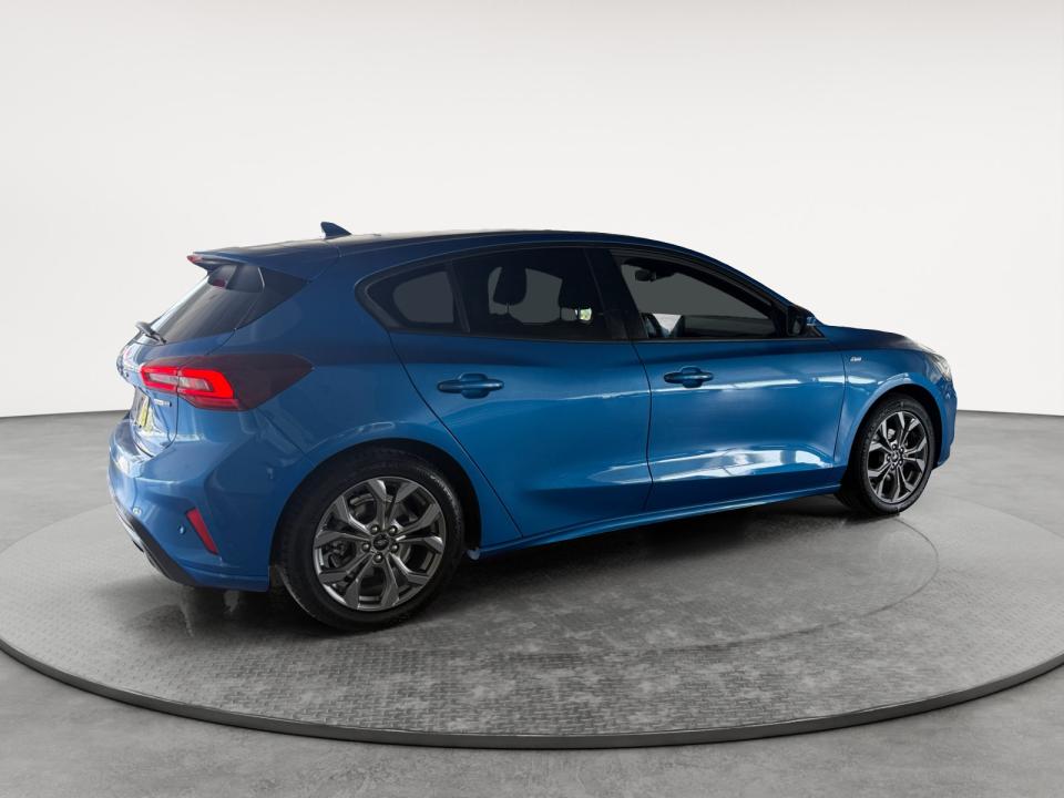 Ford Focus 1.0 Ecoboost MHEV 92kW ST-Line