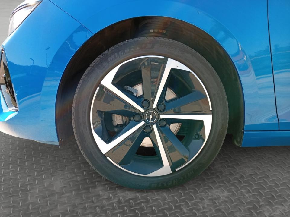 Opel Astra 1.2T XHT 96kW (130CV) GS