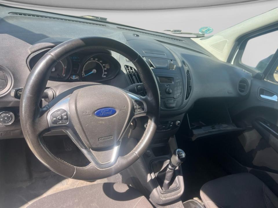 Ford Transit Courier Van 1.5 TDCi 71kW Trend