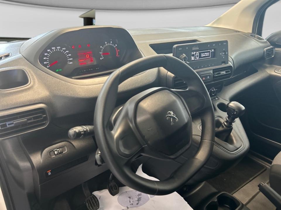 Peugeot Partner Standard 600kg BlueHDi 73kW