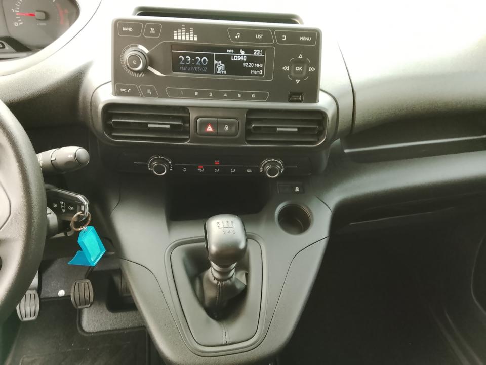 Peugeot Partner Standard 600kg BlueHDi 73kW