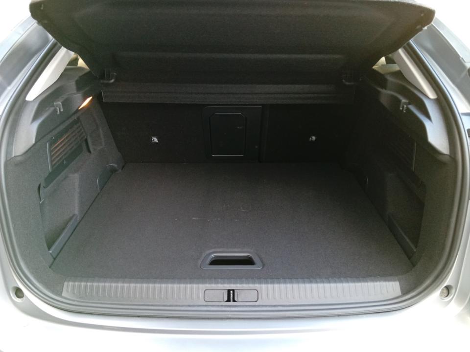 Citroen C4 BlueHDi 130 S&S EAT8 Shine