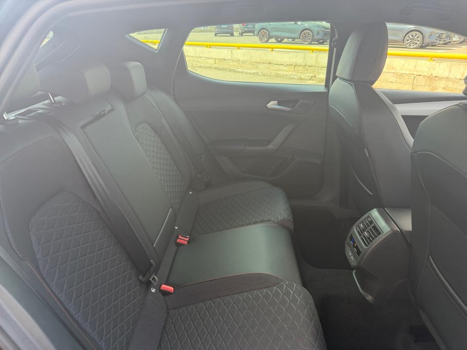 SEAT Leon 1.5 TSI 110kW S&S FR Special Edition MY26.5
