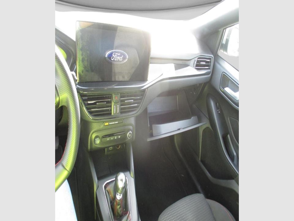 Ford Focus 1.0 Ecoboost MHEV 92kW ST-Line