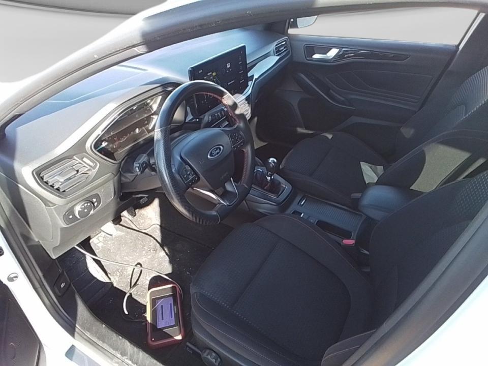 Ford Focus 1.0 Ecoboost MHEV 114kW ST-Line SB