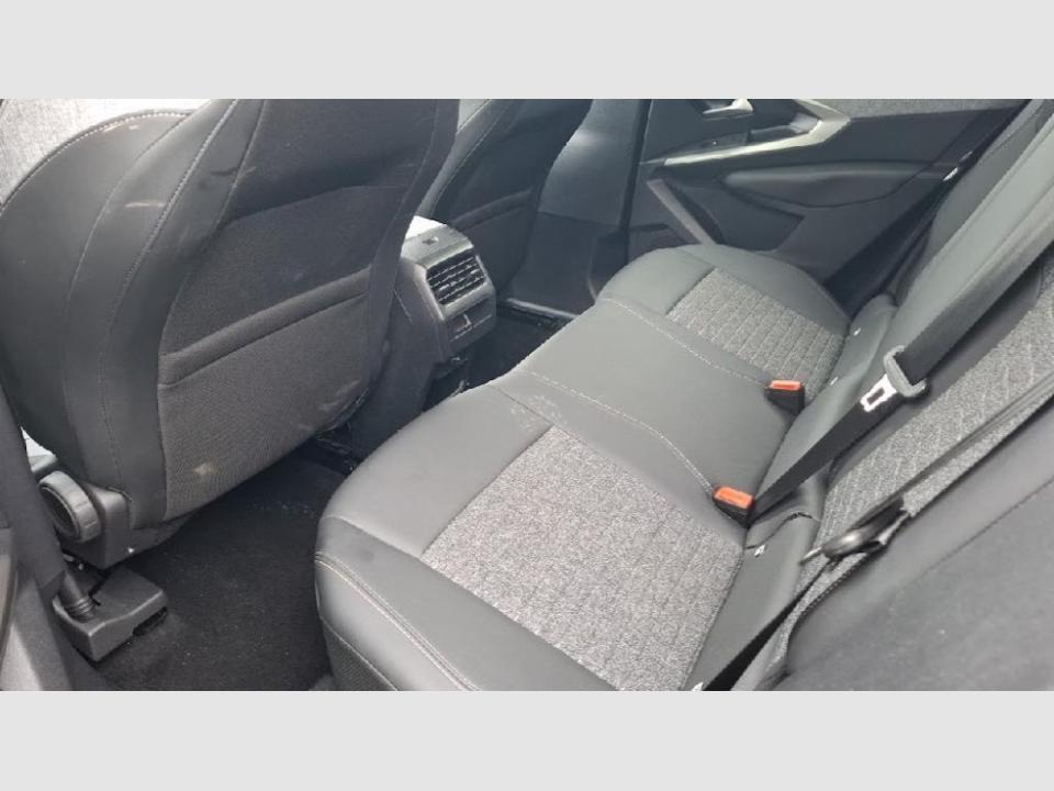 Peugeot 3008 1.2 100KW Allure eDCS6