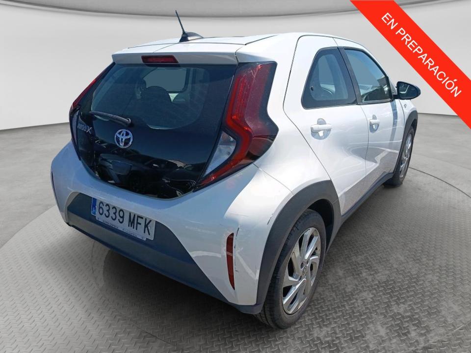 Toyota Aygo X Cross 1.0 VVT-I 72CV Play