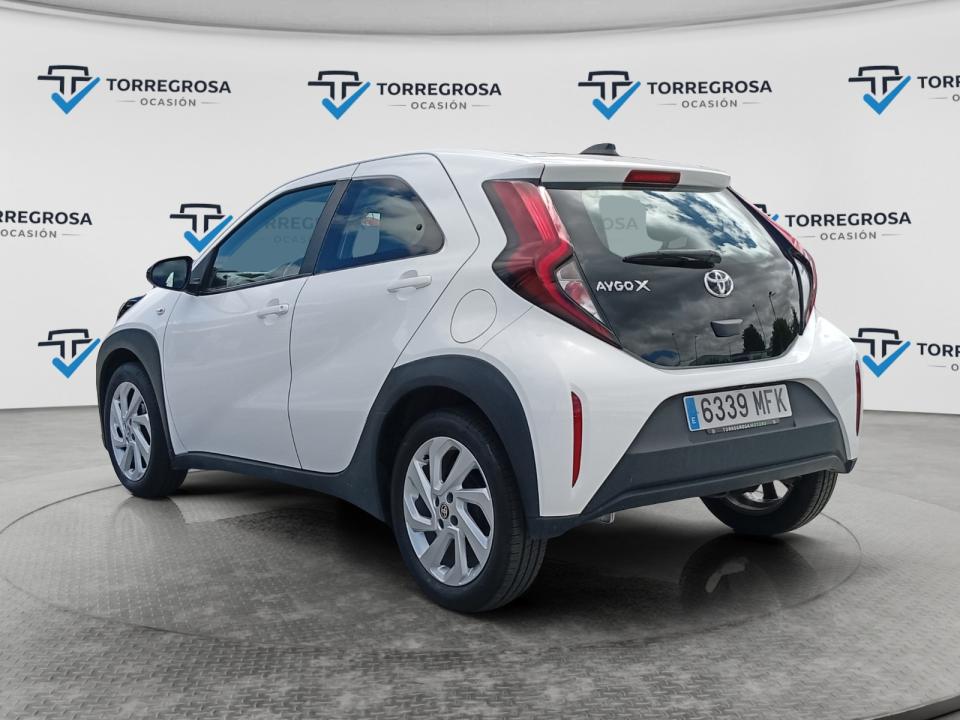 Toyota Aygo X Cross 1.0 VVT-I 72CV Play