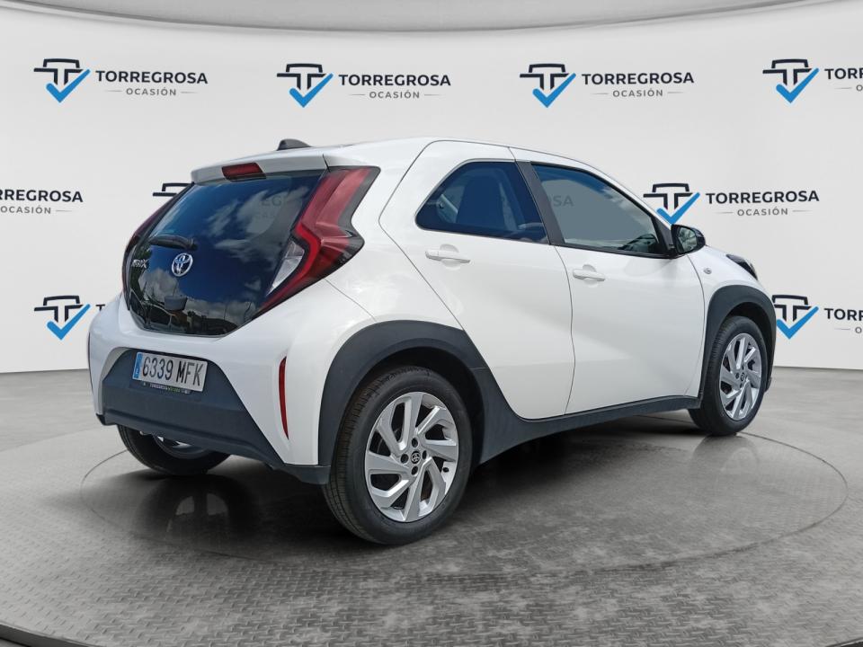 Toyota Aygo X Cross 1.0 VVT-I 72CV Play
