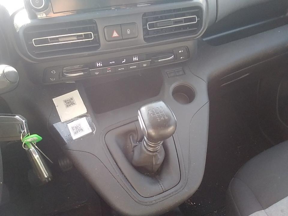 Citroen Berlingo Talla M BlueHDi 130 S&S 6v SHINE