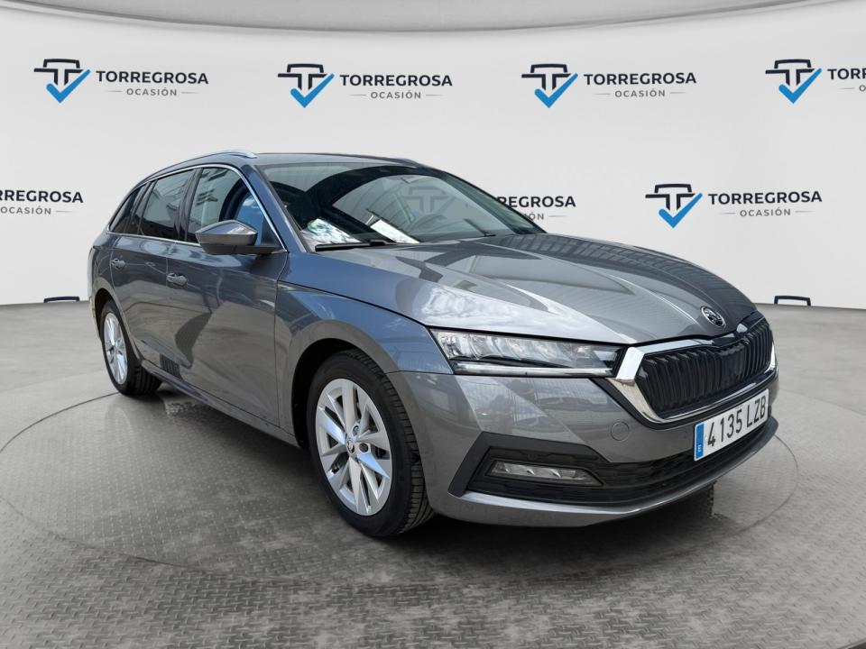 Skoda Octavia 1.5 TSI m-HEV 110kW (150CV) DSG Ambition