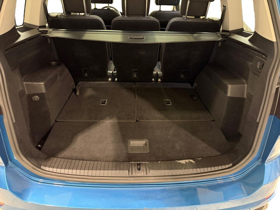 Volkswagen Touran Sport 1.5 TSI 110kW (150CV) DSG