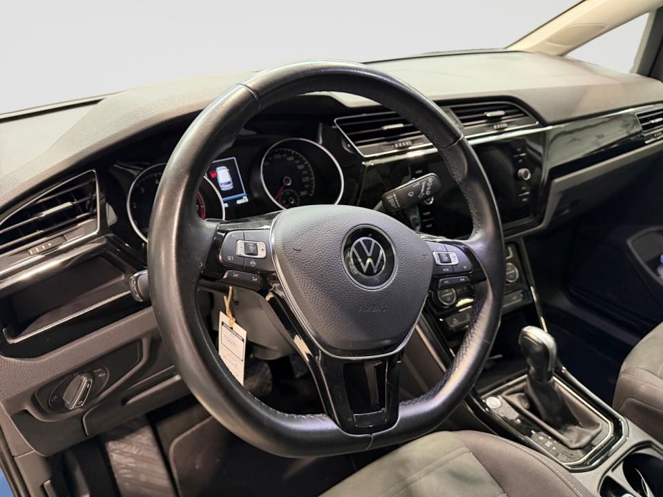 Volkswagen Touran Sport 1.5 TSI 110kW (150CV) DSG