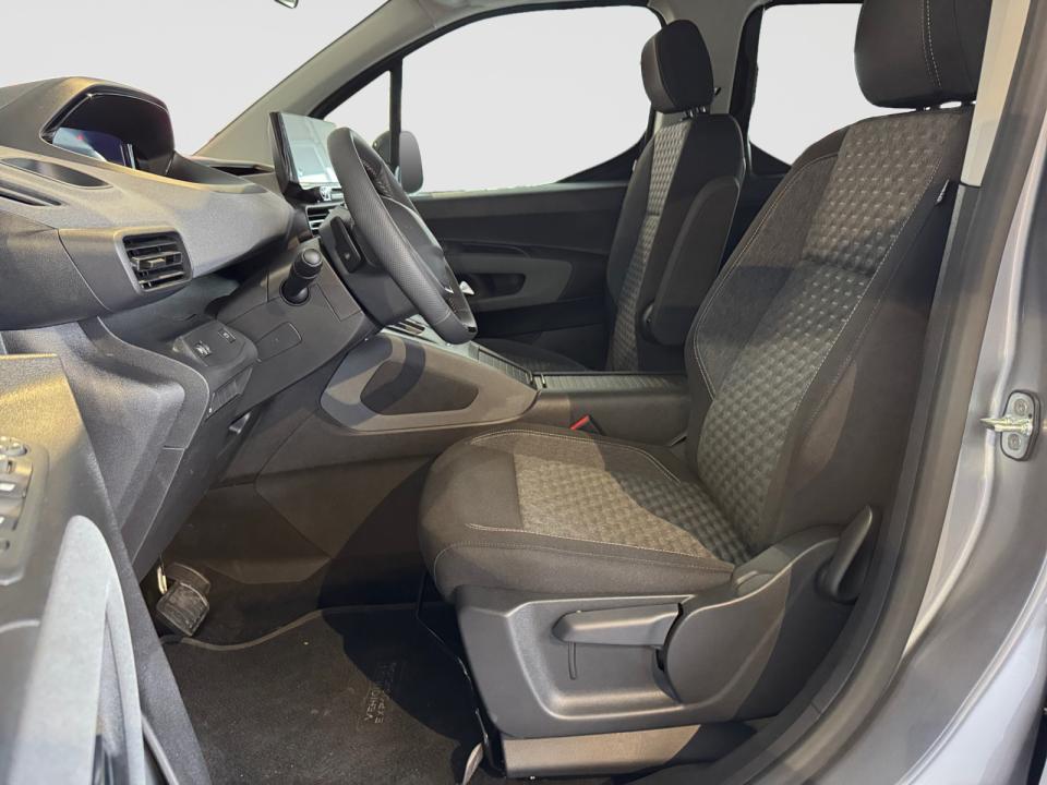 Peugeot Rifter GT BlueHDi 130 S&S EAT8 Standard