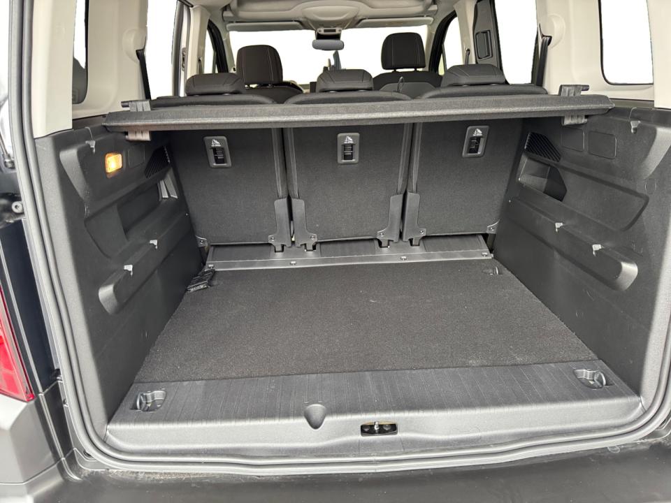 Peugeot Rifter GT BlueHDi 130 S&S EAT8 Standard
