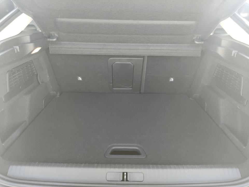 Citroen C4 PureTech 130 S&S 6v Shine