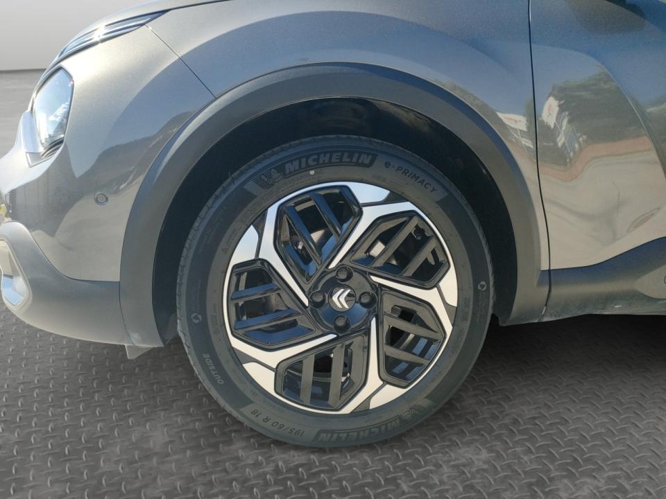 Citroen C4 PureTech 130 S&S 6v Shine