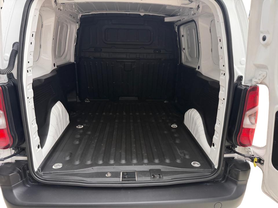 Peugeot Partner Standard 600kg BlueHDi 73kW