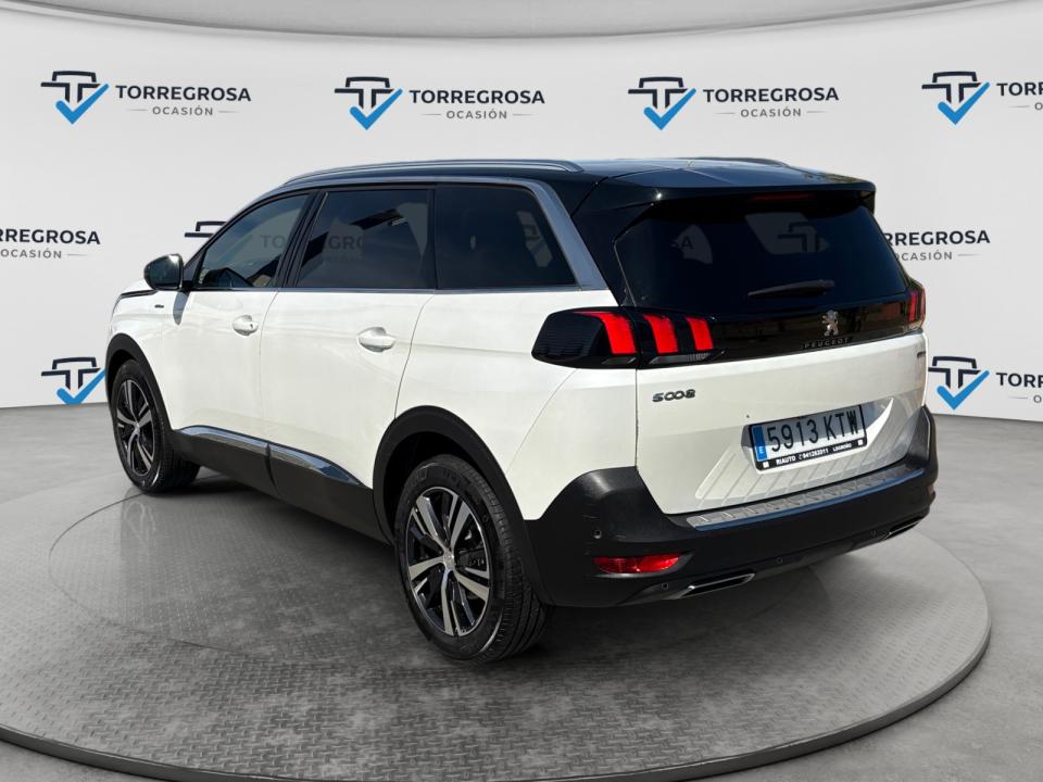 Peugeot 5008 GT-Line 1.2L PureTech 96kW (130CV) S&S