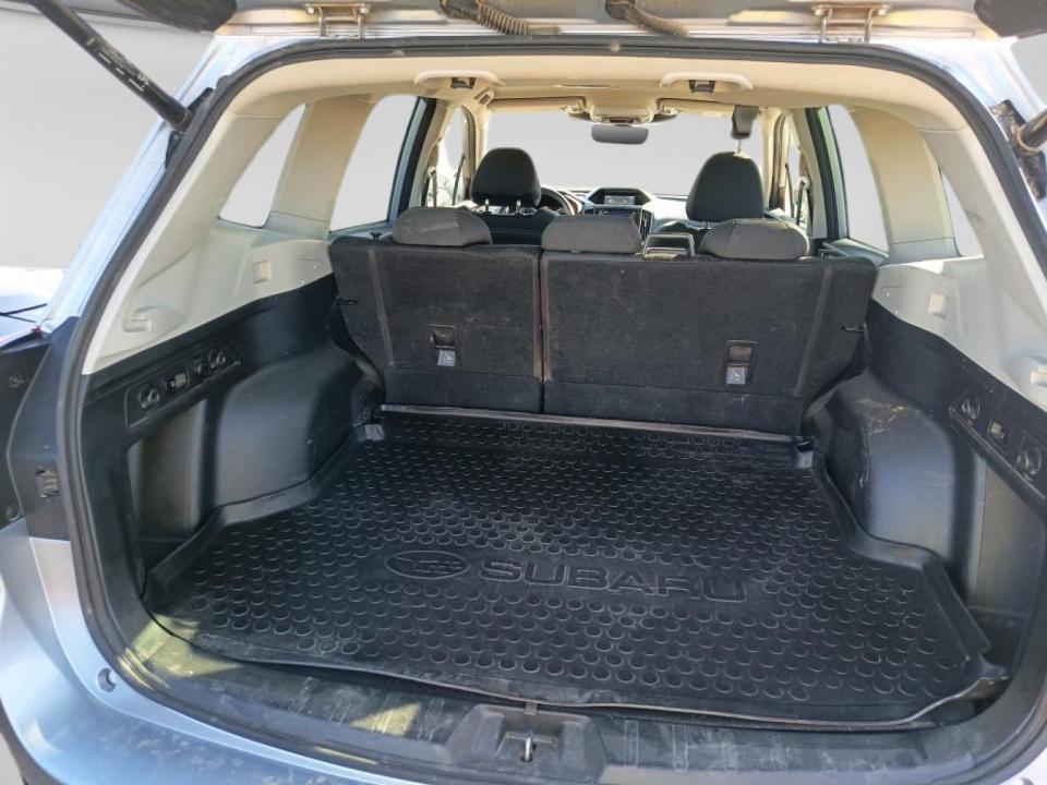 Subaru Forester 2.0i Hybrid CVT Sport Plus