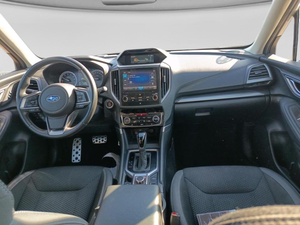 Subaru Forester 2.0i Hybrid CVT Sport Plus