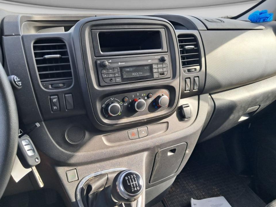 Nissan NV300 2.0dCi 88kW (120CV) L2H1 1,2T Comfort