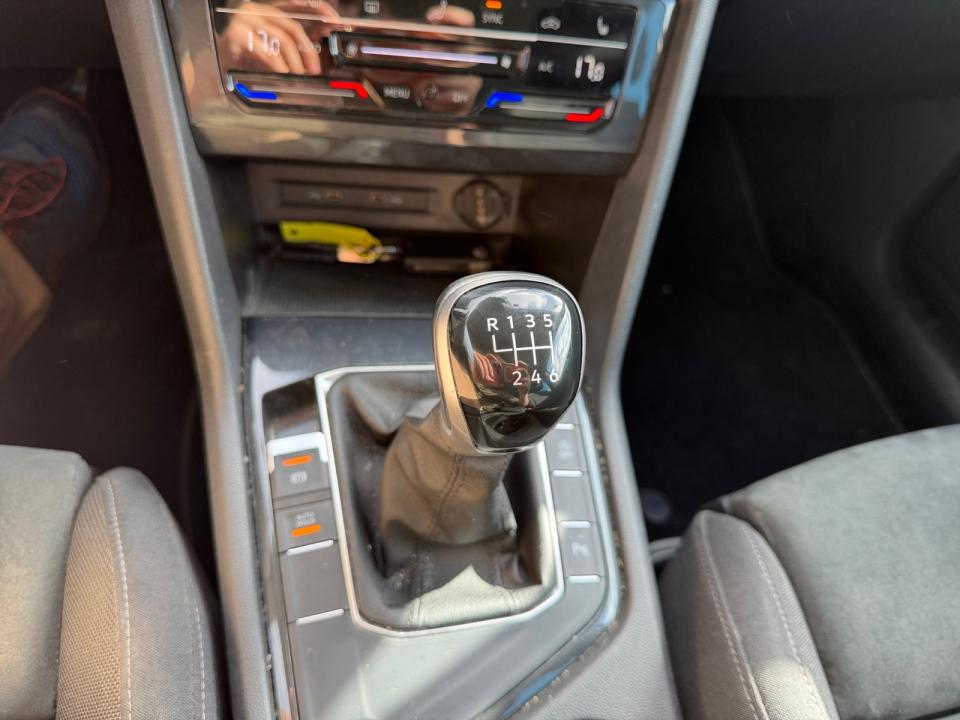 Volkswagen Tiguan Urban Sport 1.5 TSI 96kW (130CV)