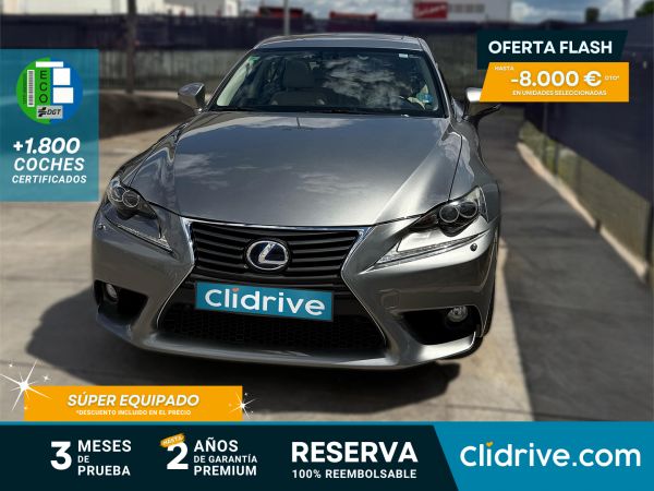 Lexus IS