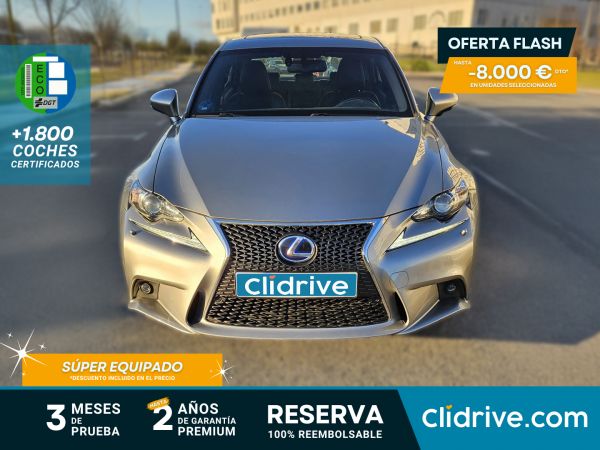 Lexus IS