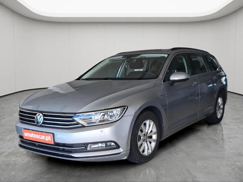 Volkswagen Passat 1.6 TDI CONFORTLINE VARIANT