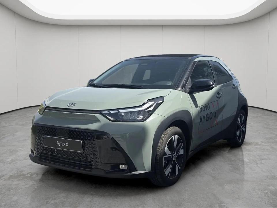 Toyota Aygo X Hybrid 115 Envy